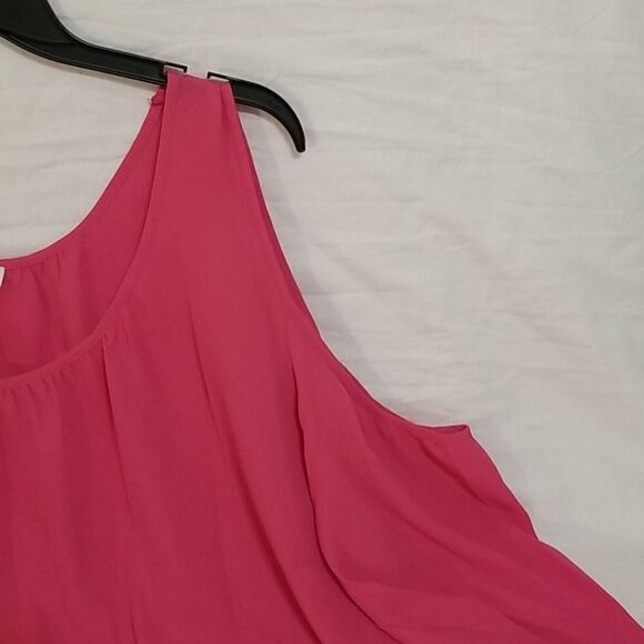 Charming Charlie's Dark Rose‎ Open Shoulder Blouse Size M - Picture 4 of 7